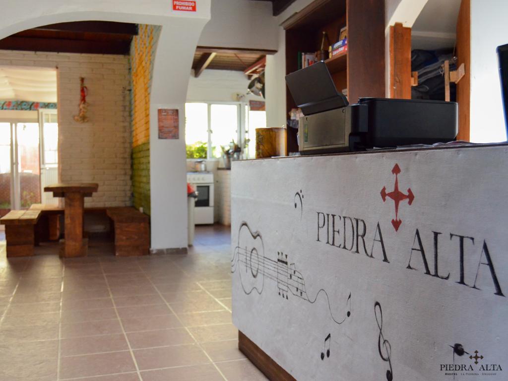 Piedra Alta Hostel & Suites La Pedrera Luaran gambar